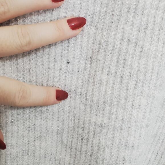 NWT Liz Claiborne | Sparkle Soft Knit Cozy V-Neck Sweater - Picture 11 of 13